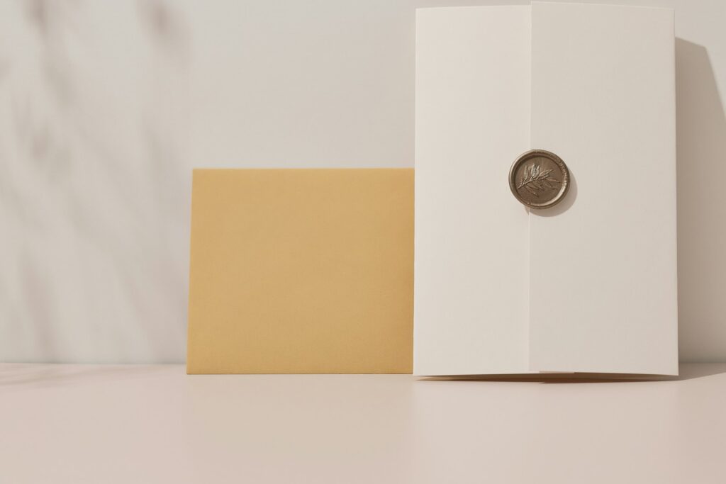 A letter sealed with wax, representing sealing orders in Ontario insolvency and receivership proceedings